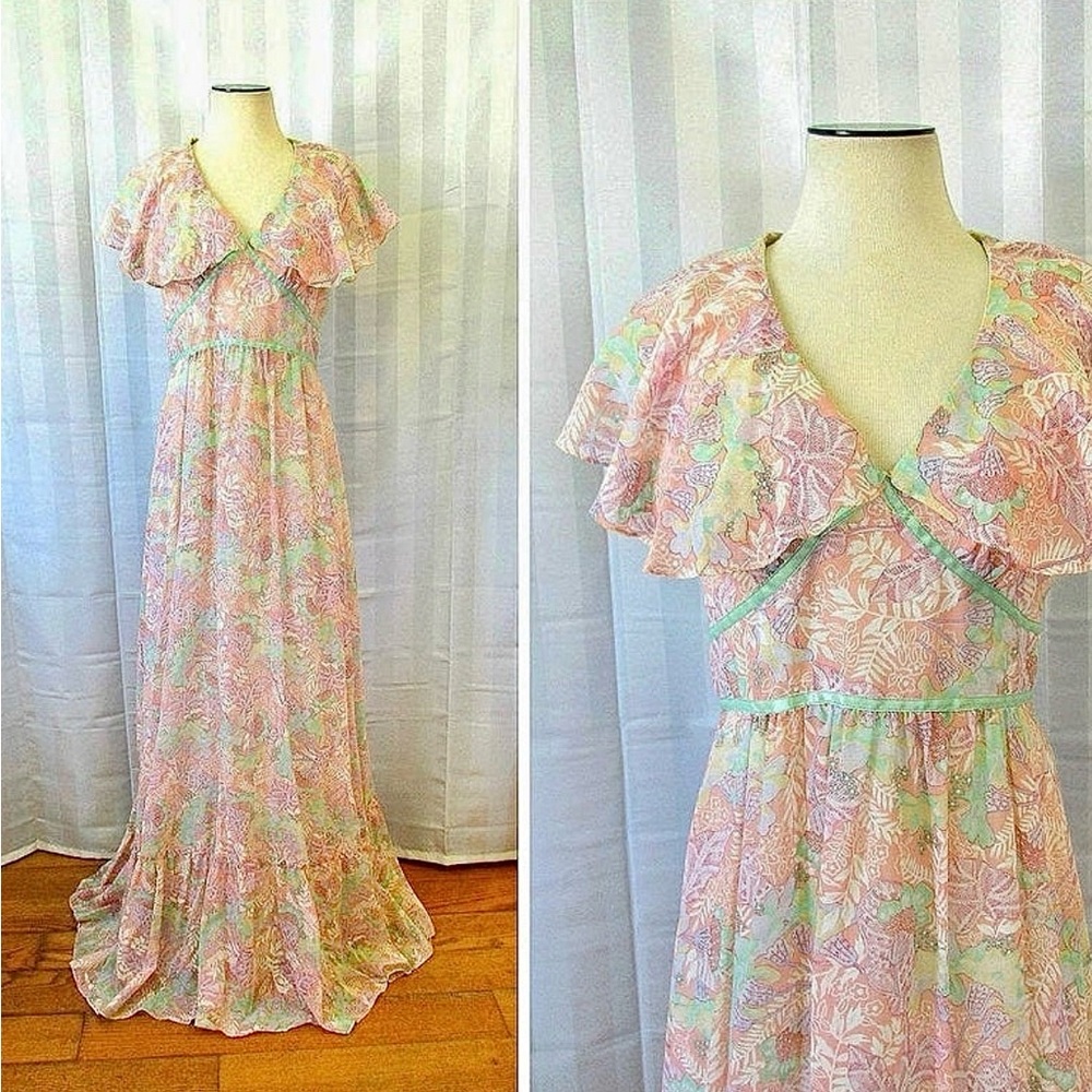 Vintage 1970s Maxi Dress CamelaGown Capelet 36 37 M Peach Floral Flutter Wings